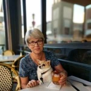 Meet your Posher, Michele